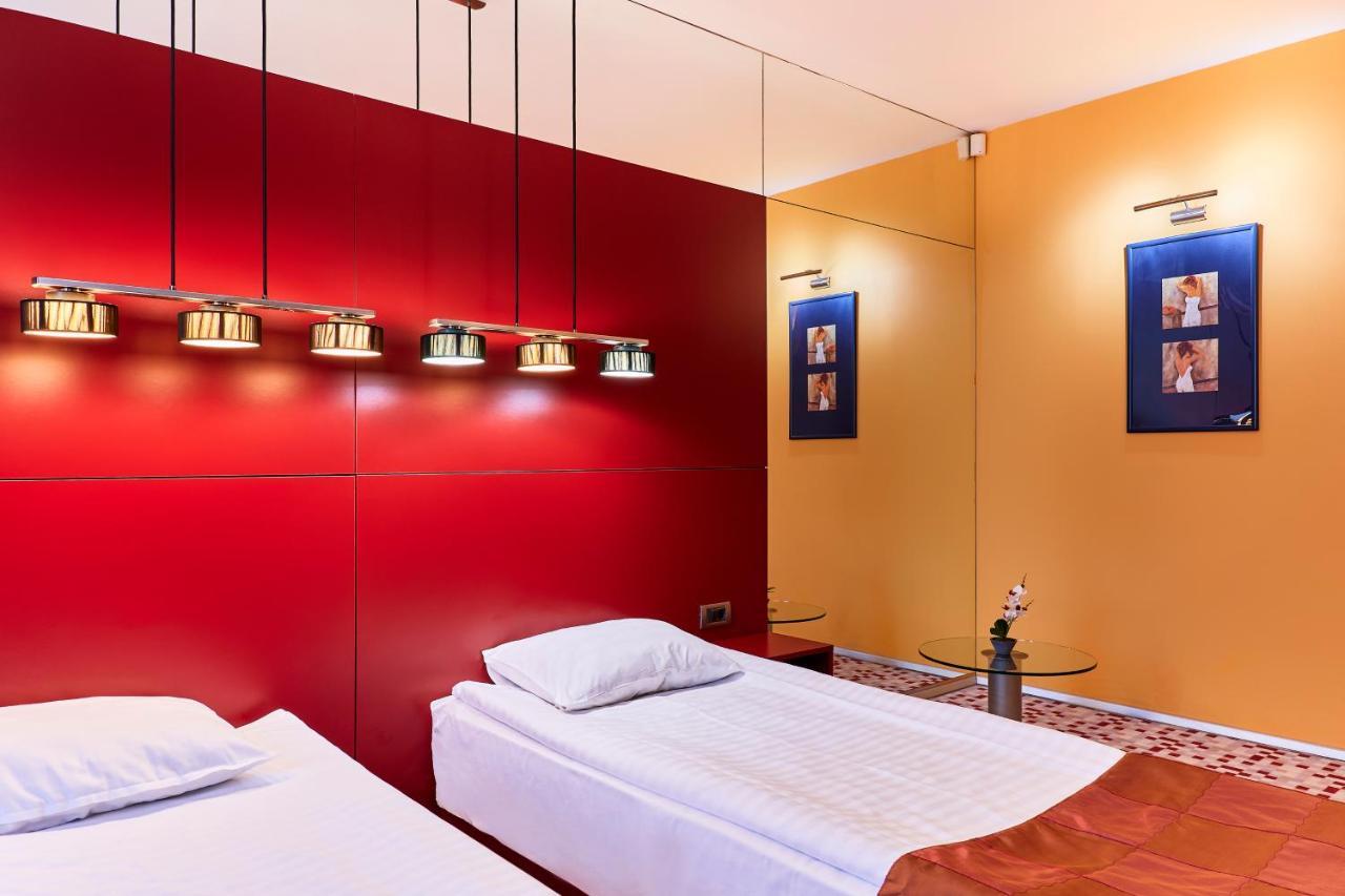 Monet Hotel بلوفديف المظهر الخارجي الصورة