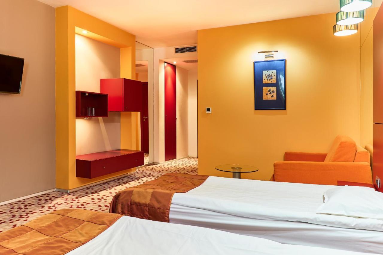 Monet Hotel بلوفديف المظهر الخارجي الصورة