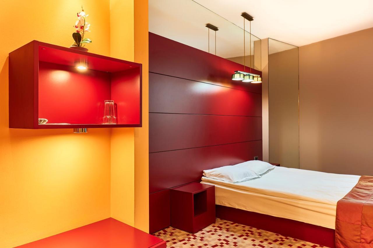 Monet Hotel بلوفديف المظهر الخارجي الصورة