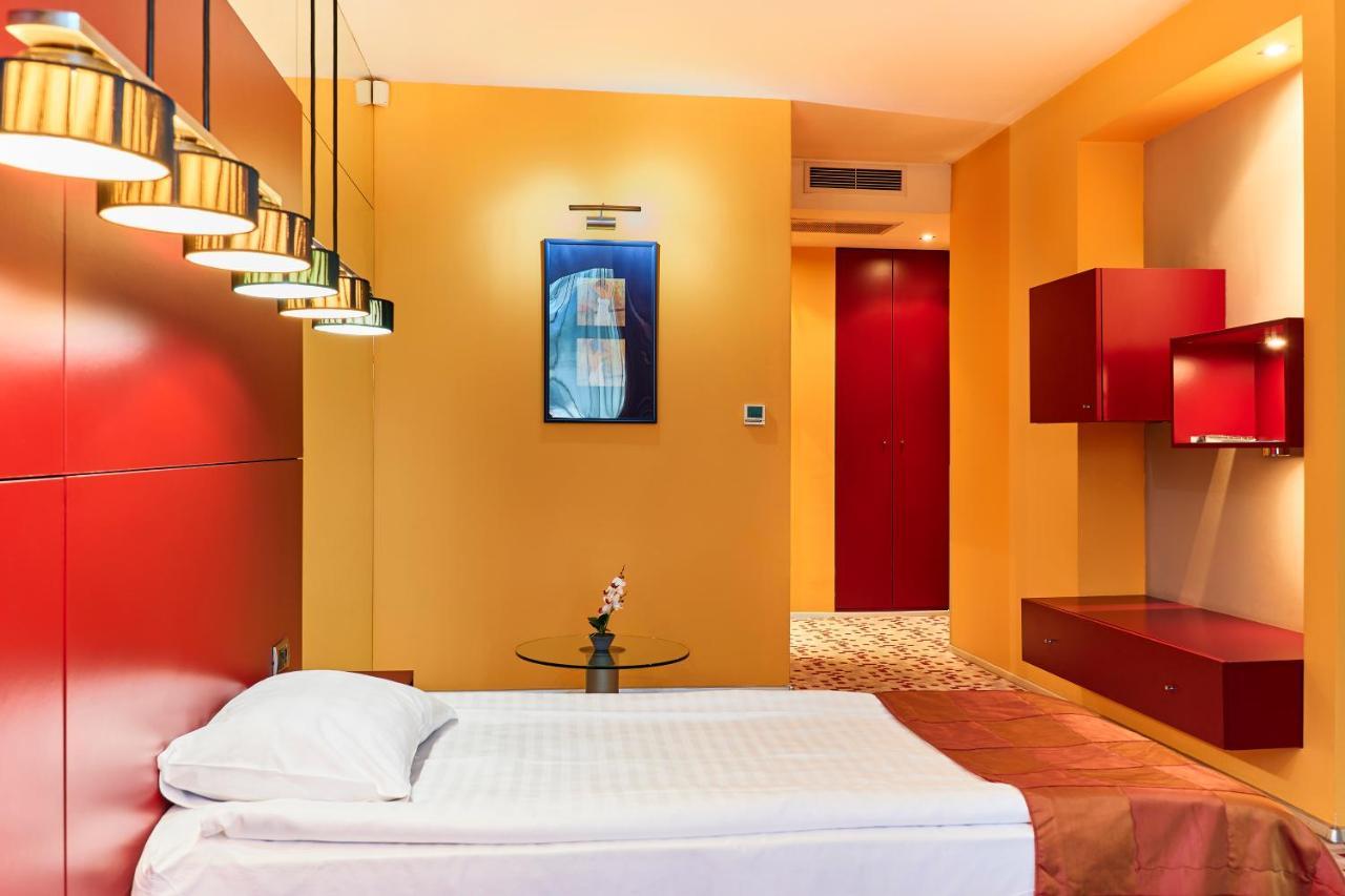 Monet Hotel بلوفديف المظهر الخارجي الصورة
