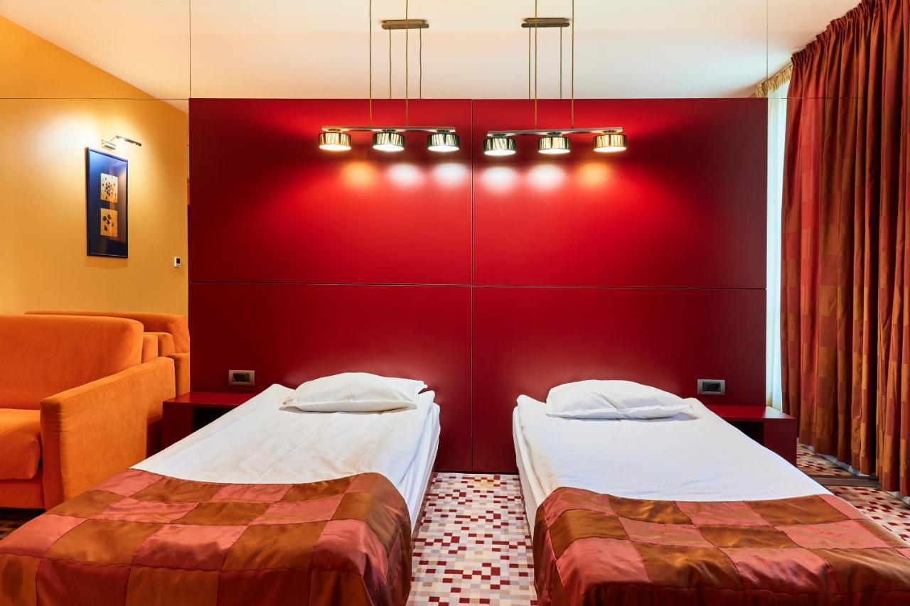 Monet Hotel بلوفديف المظهر الخارجي الصورة
