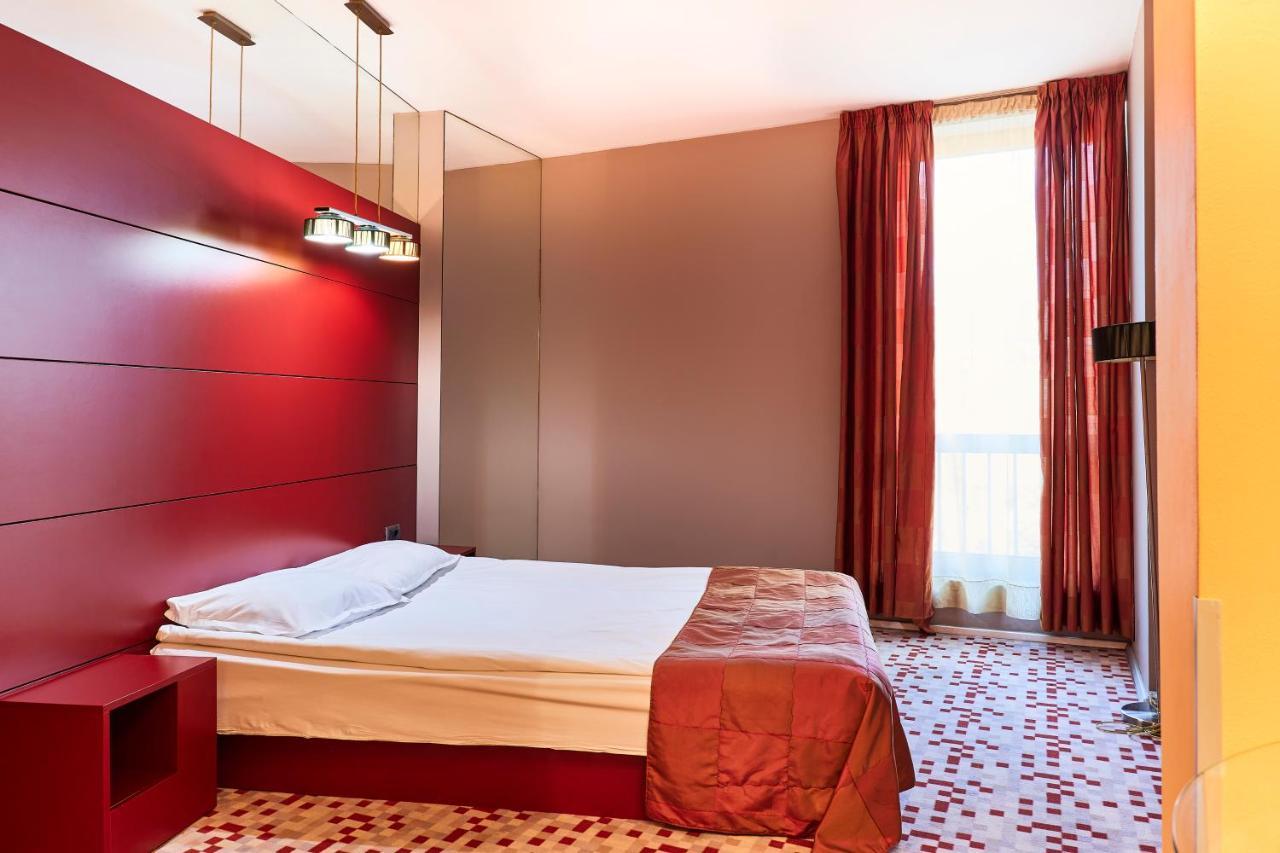 Monet Hotel بلوفديف المظهر الخارجي الصورة